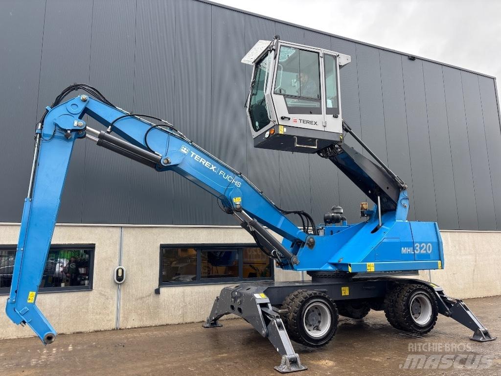 Fuchs MHL 320 D Koparki przeładunkowe