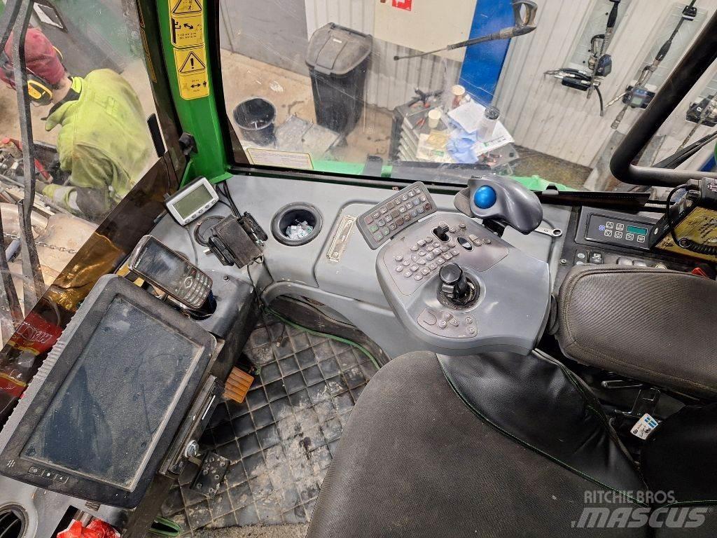 John Deere 1910 Forwardery