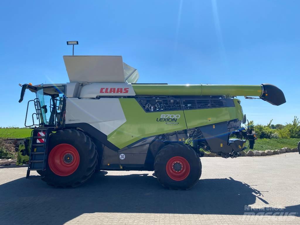 CLAAS Lexion 8700 Kombajny zbożowe