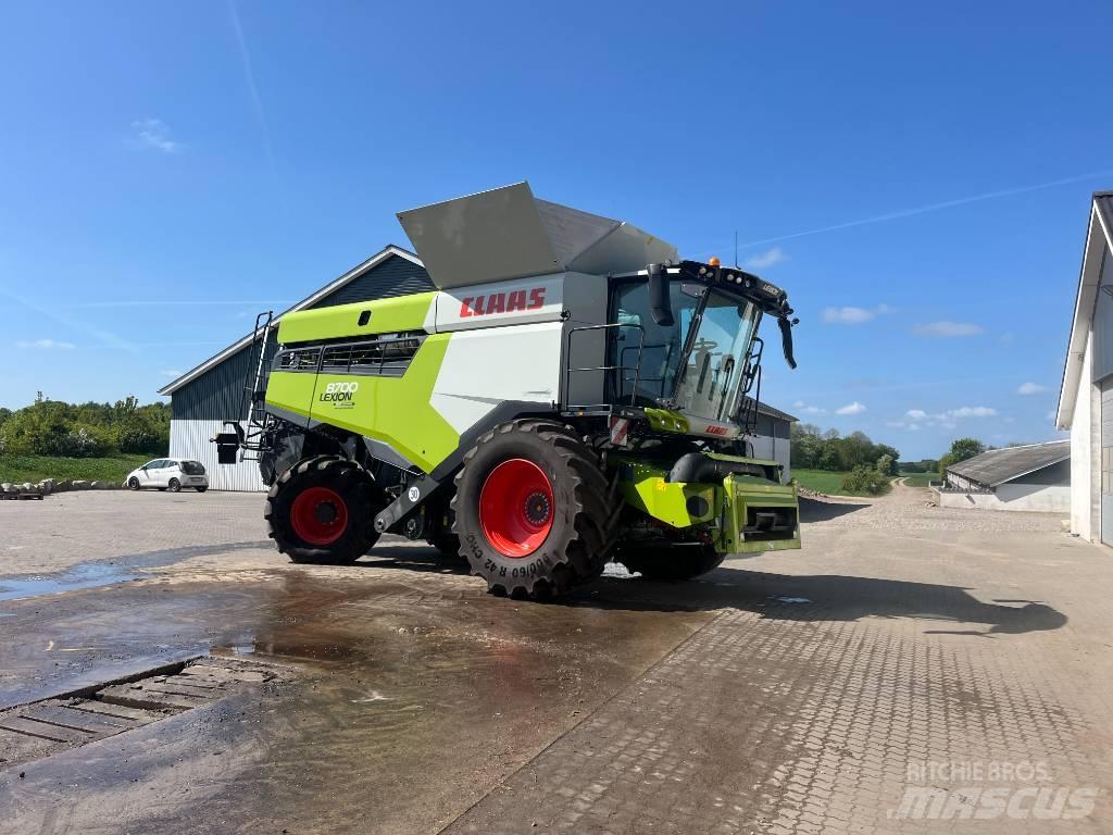CLAAS Lexion 8700 Kombajny zbożowe