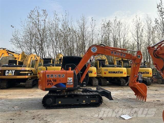Hitachi ZX70 Koparki gąsienicowe