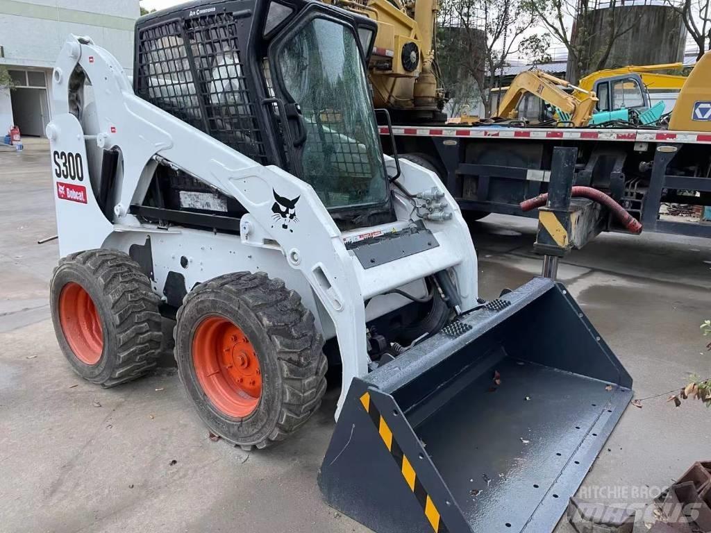 Bobcat S 300 Ładowarki burtowe