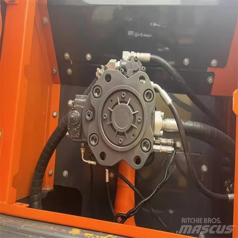 Doosan DX 300 LC-9C Koparki gąsienicowe