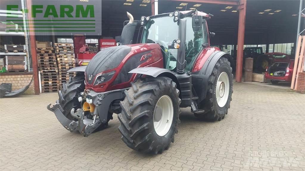 Valtra T 174 Ciągniki rolnicze