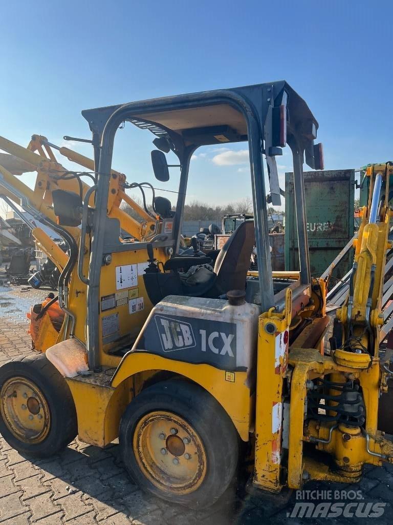 JCB 1 CX Koparko-ładowarki