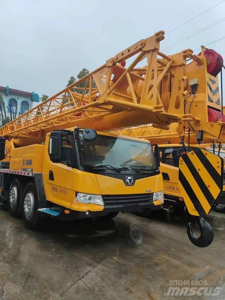 XCMG XZJ5434JQZ70K Ładowarki gąsienicowe