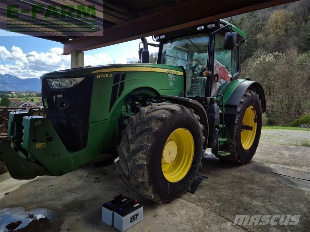 John Deere 8245 R Ciągniki rolnicze