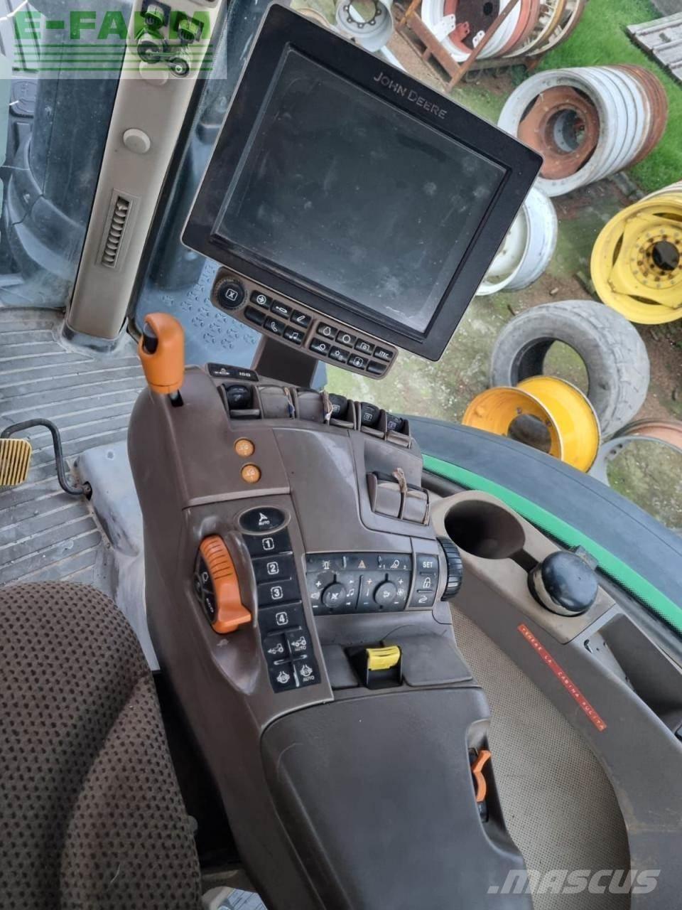 John Deere 8245 R Ciągniki rolnicze