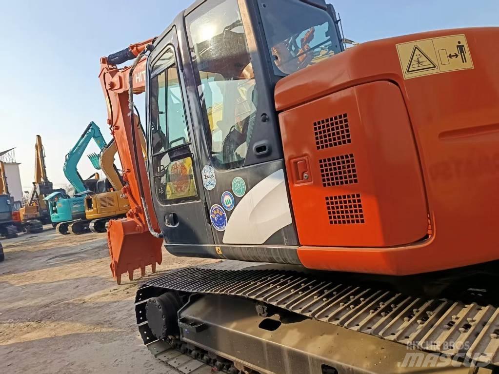 Hitachi ZX135 Koparki gąsienicowe