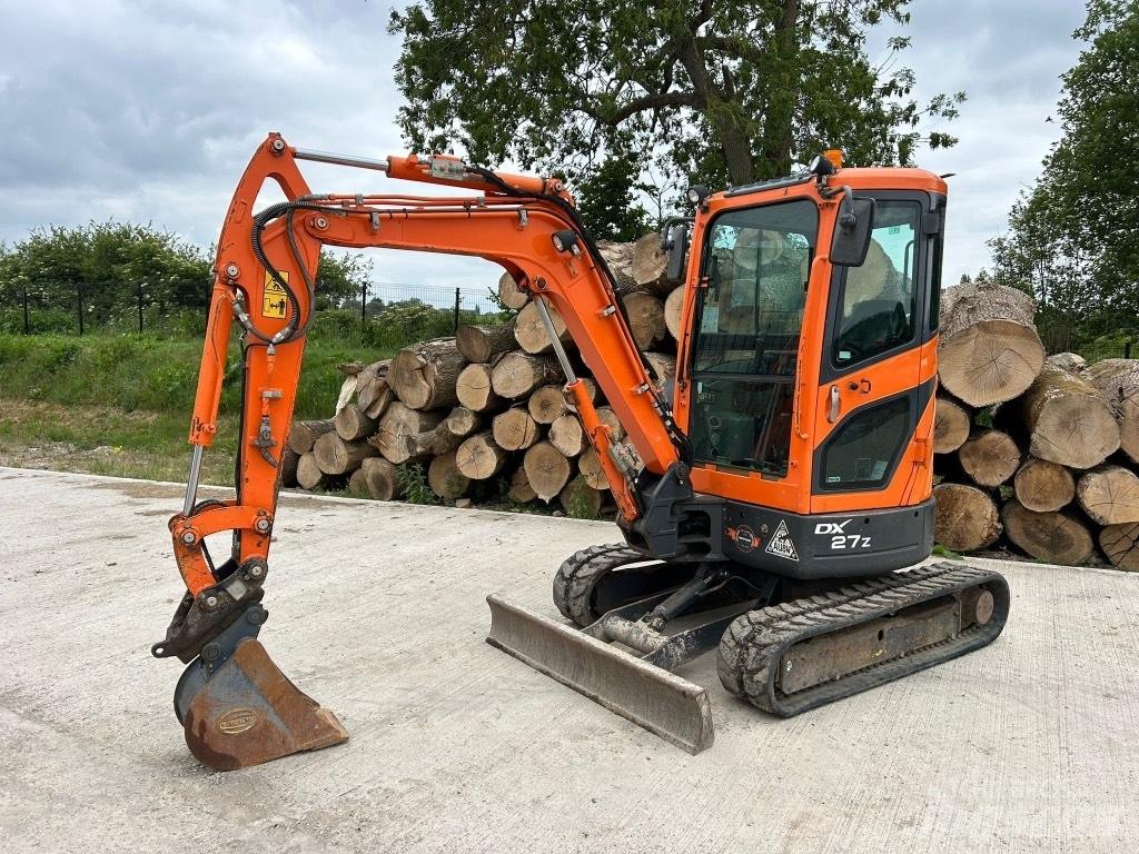 Doosan DX 27 Z Minikoparki