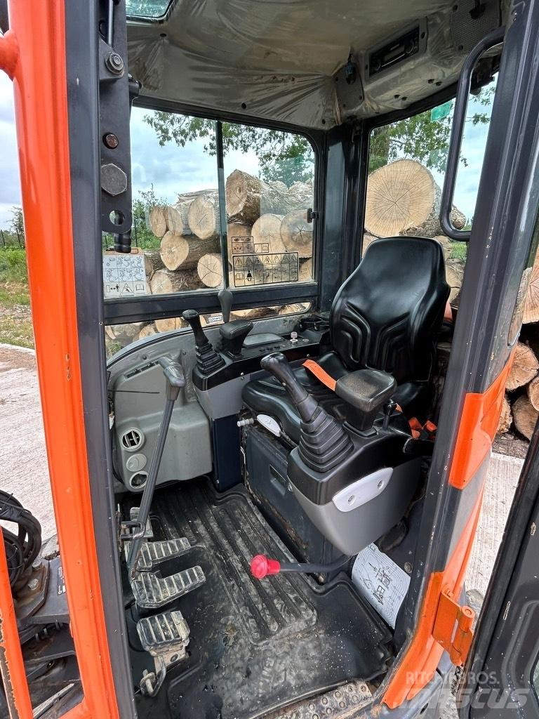 Doosan DX 27 Z Minikoparki