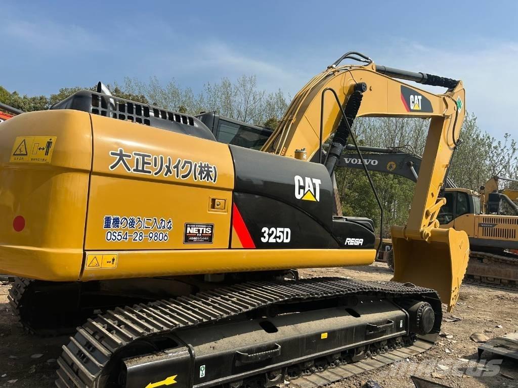 CAT 325 D Koparki gąsienicowe