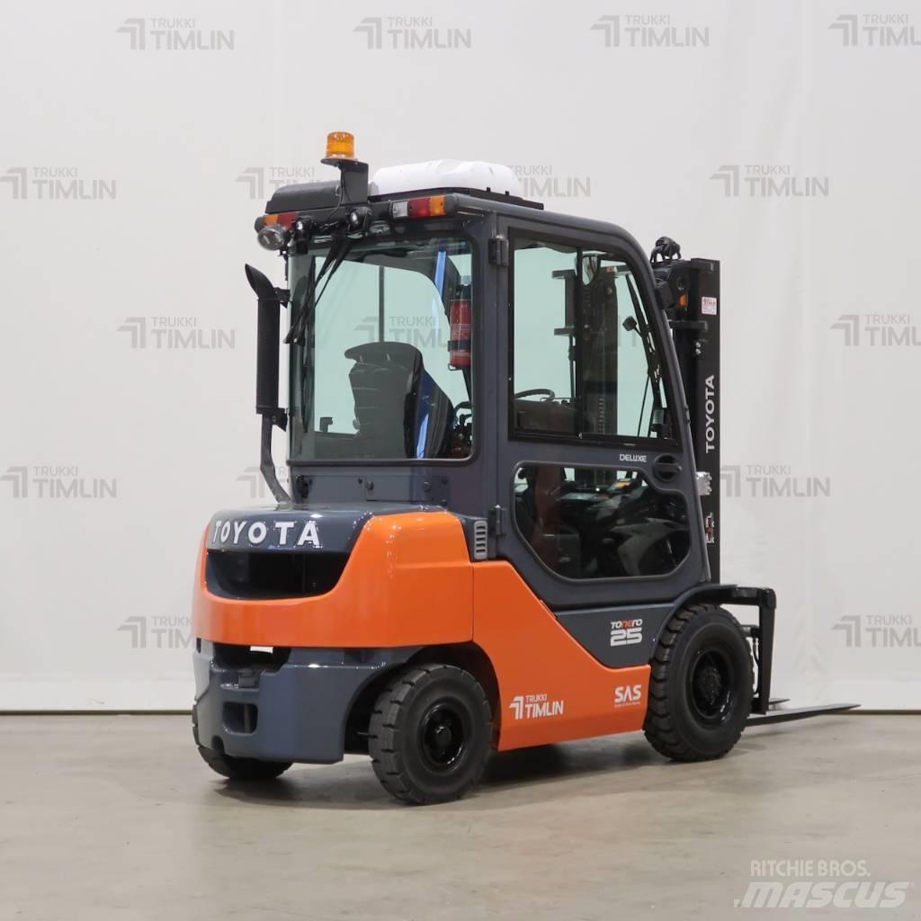 Toyota 52-8FDF25 Wózki Diesla