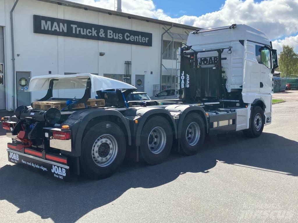 MAN TGX 35.520 Hakowce
