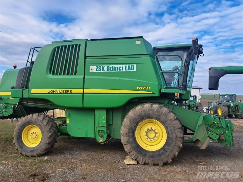John Deere W650 Kombajny zbożowe