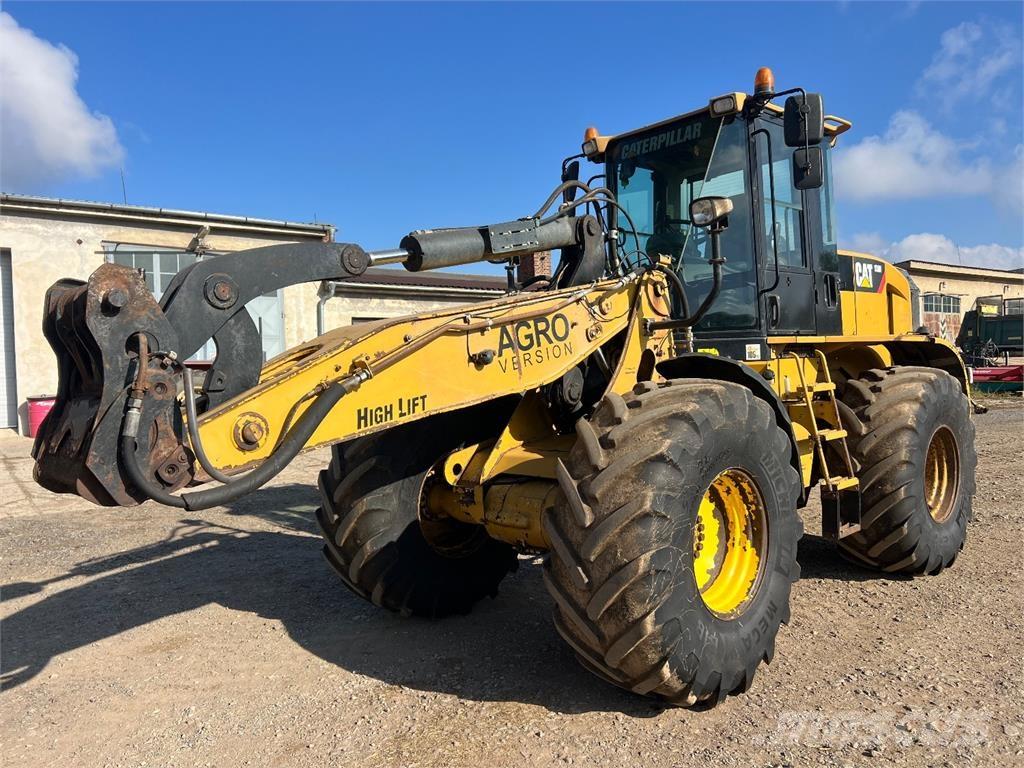 CAT 930 H 4X4 Maszyny budowlane - Inne