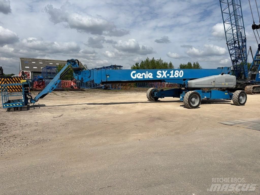 Genie SX 180 Podnośniki teleskopowe