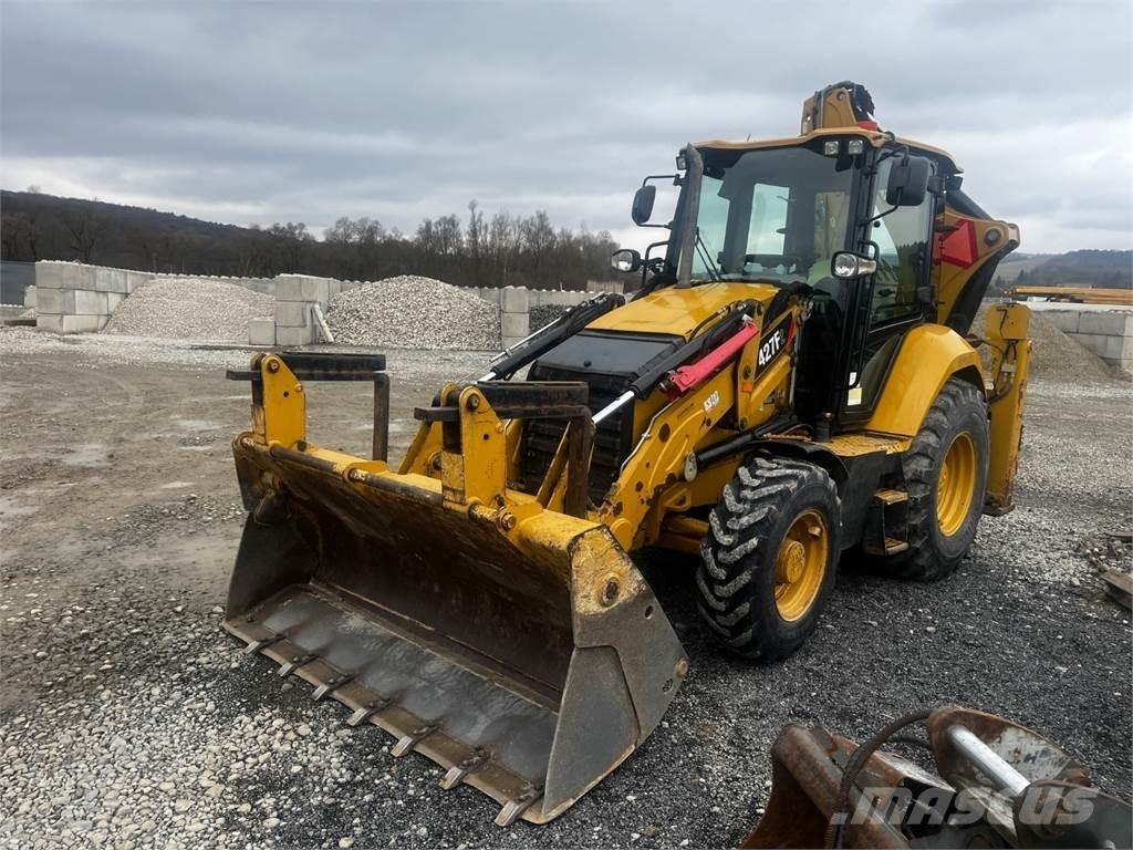 CAT 427 F2 4X4 Maszyny budowlane - Inne