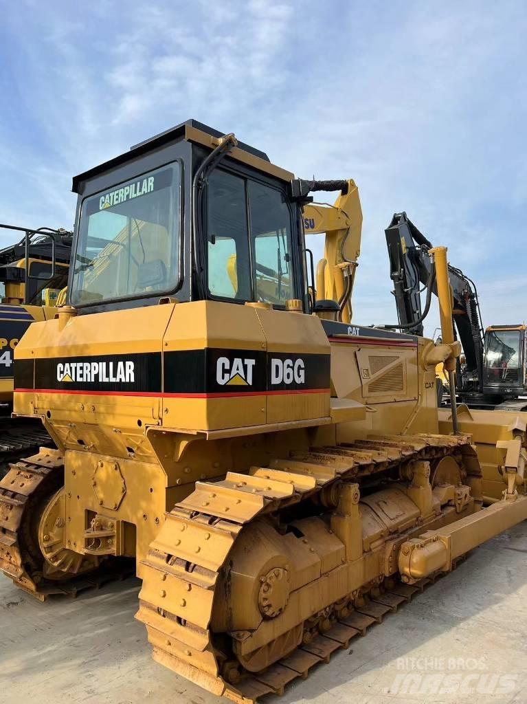 CAT D 6 G Spycharki gąsienicowe