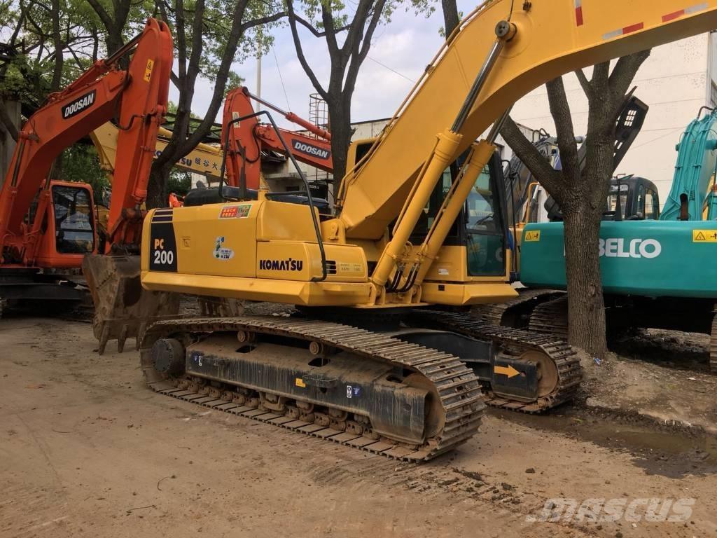 Komatsu PC 200-8 Koparki gąsienicowe