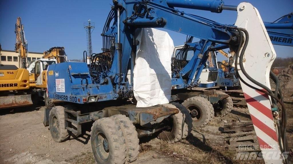 Liebherr A900-C Koparki kołowe