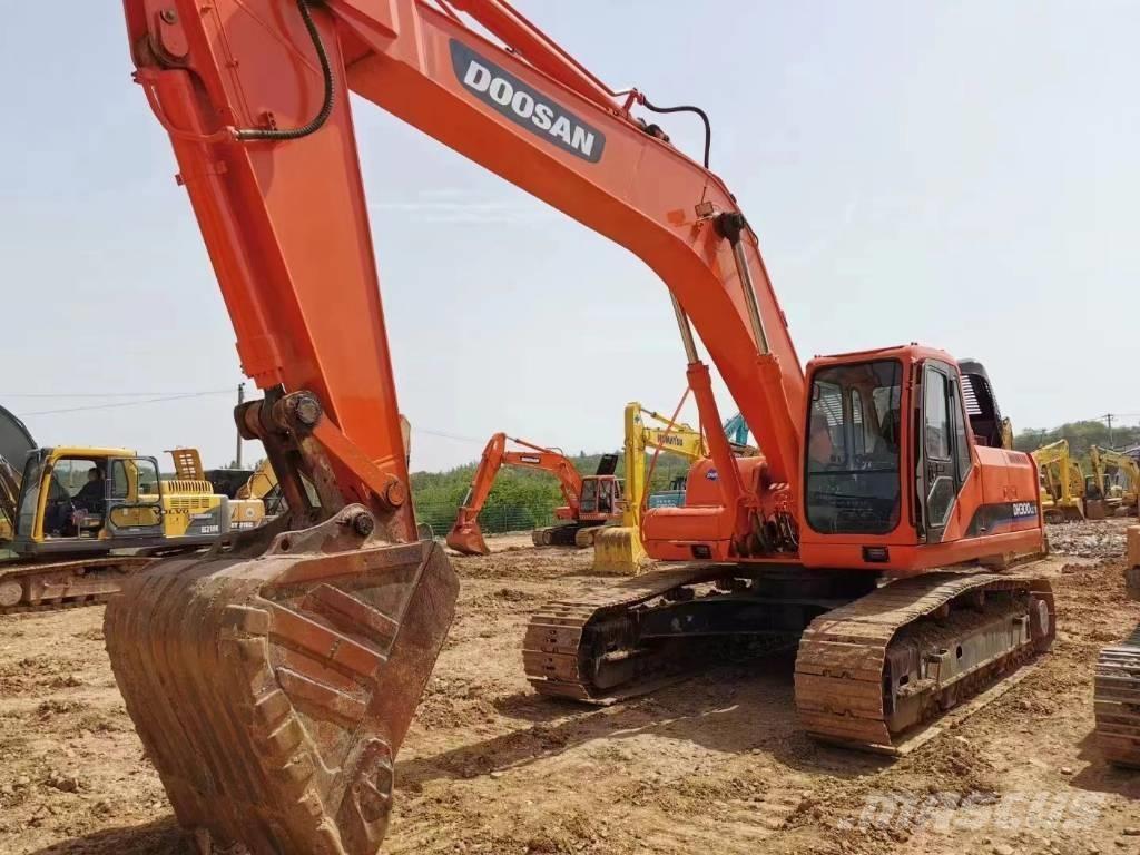 Doosan DH300LC-7 Koparki gąsienicowe