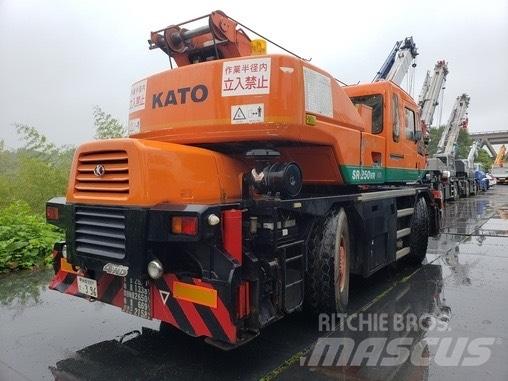 Kato KR25H-V5 Żurawie terenowe