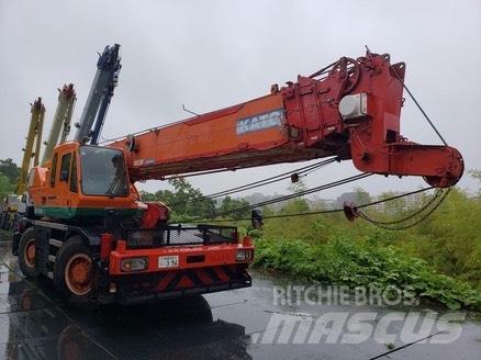 Kato KR25H-V5 Żurawie terenowe