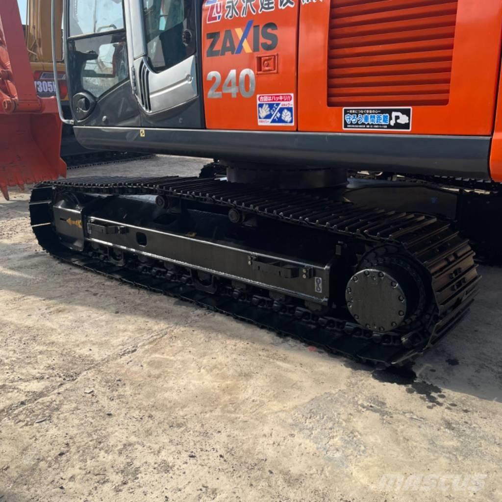 Hitachi ZX 240 Koparki gąsienicowe