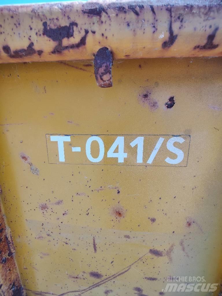 Möre T-041/S Wywrotki rolnicze