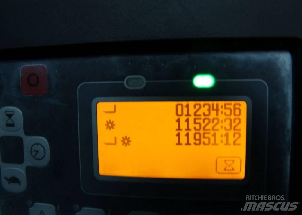 Toyota 8FBMT25 Wózki elektryczne