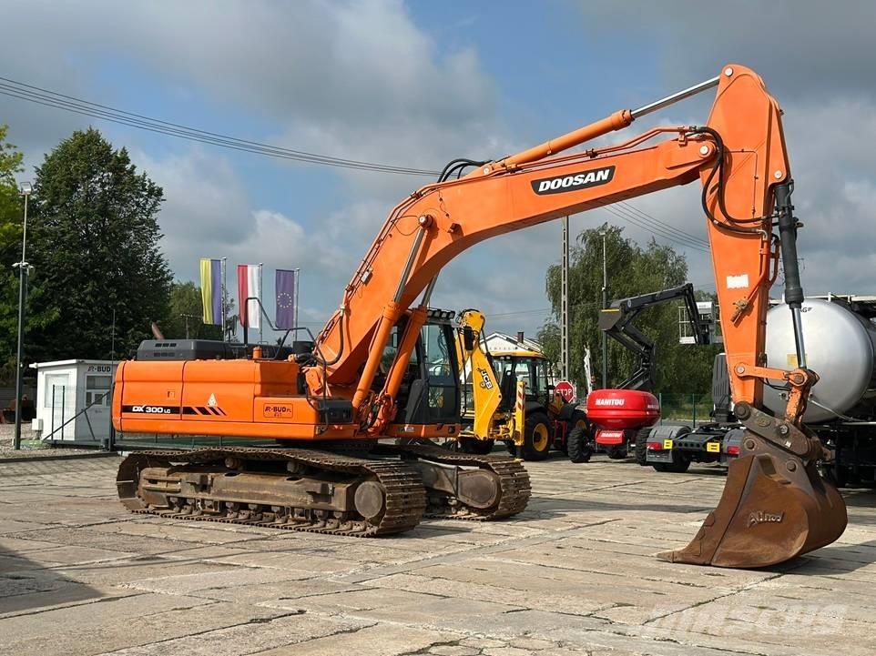 Doosan DX 300 LC-3 Koparki gąsienicowe