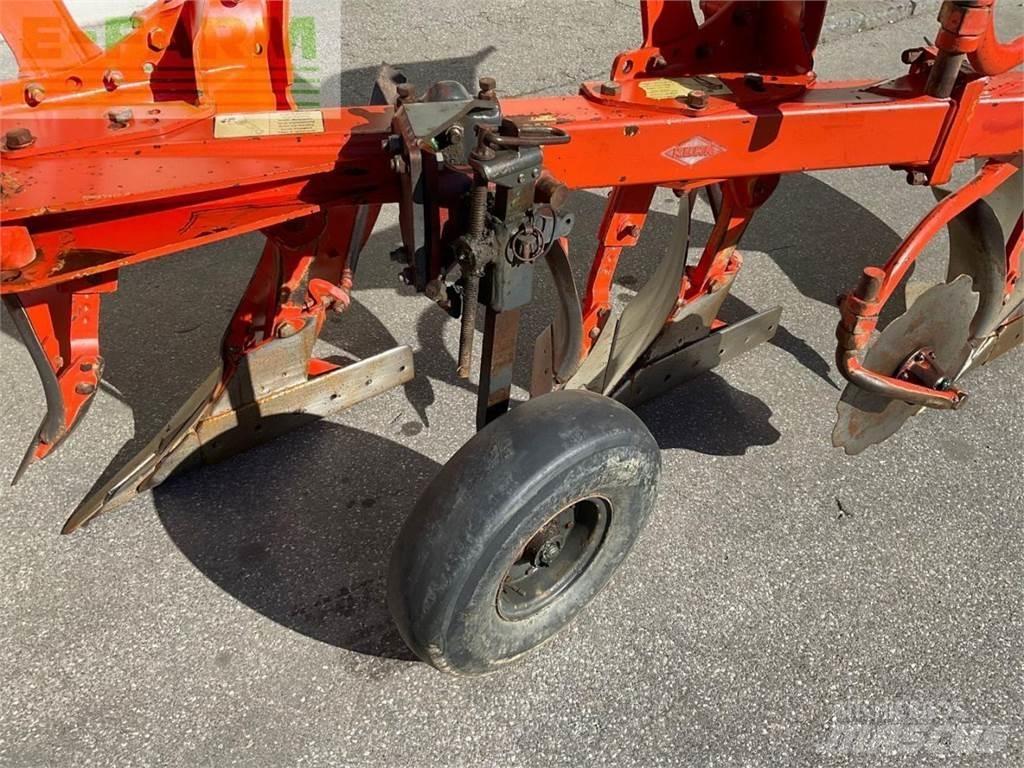 Kuhn MM 110 4T Pługi