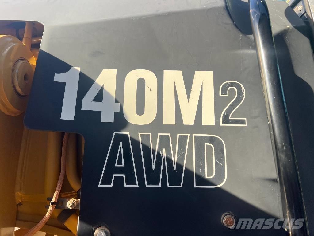 CAT 140 M AWD Równiarki