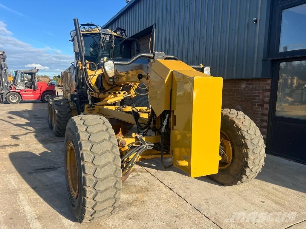 CAT 140 M AWD Równiarki