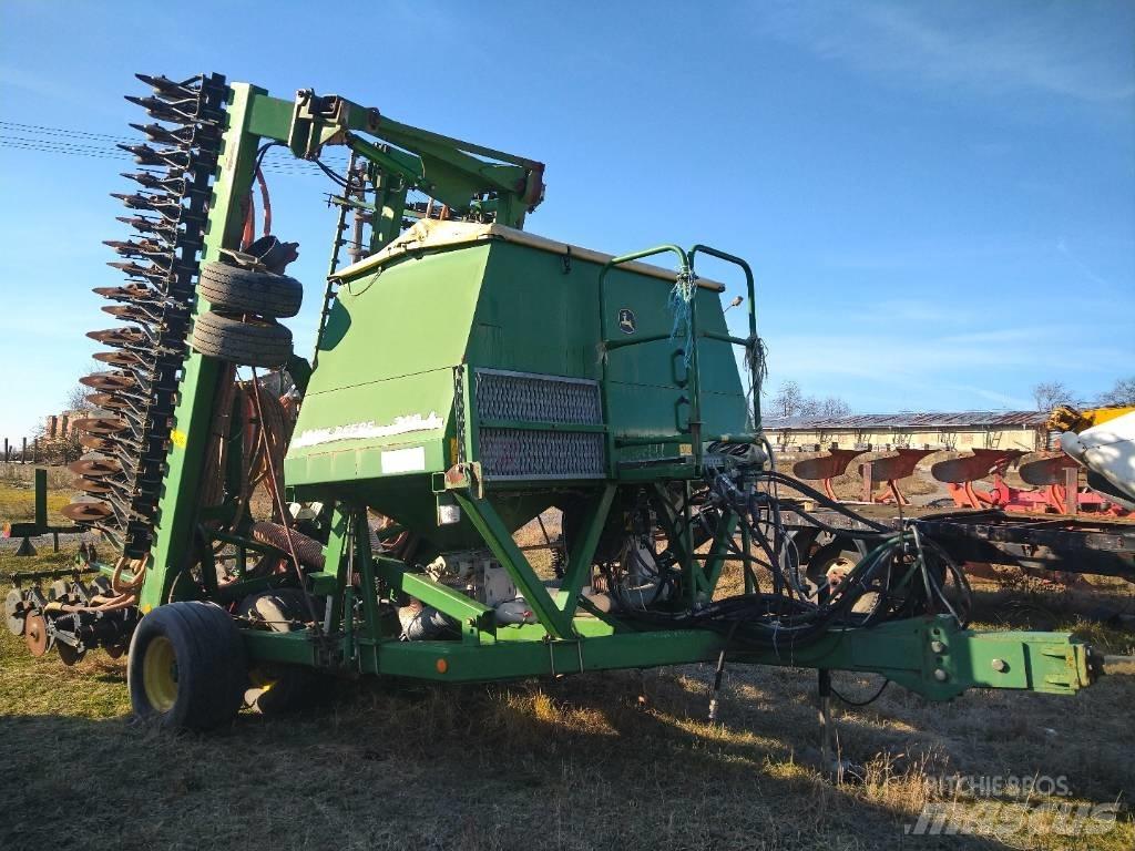 John Deere 740 A 9m Siewniki