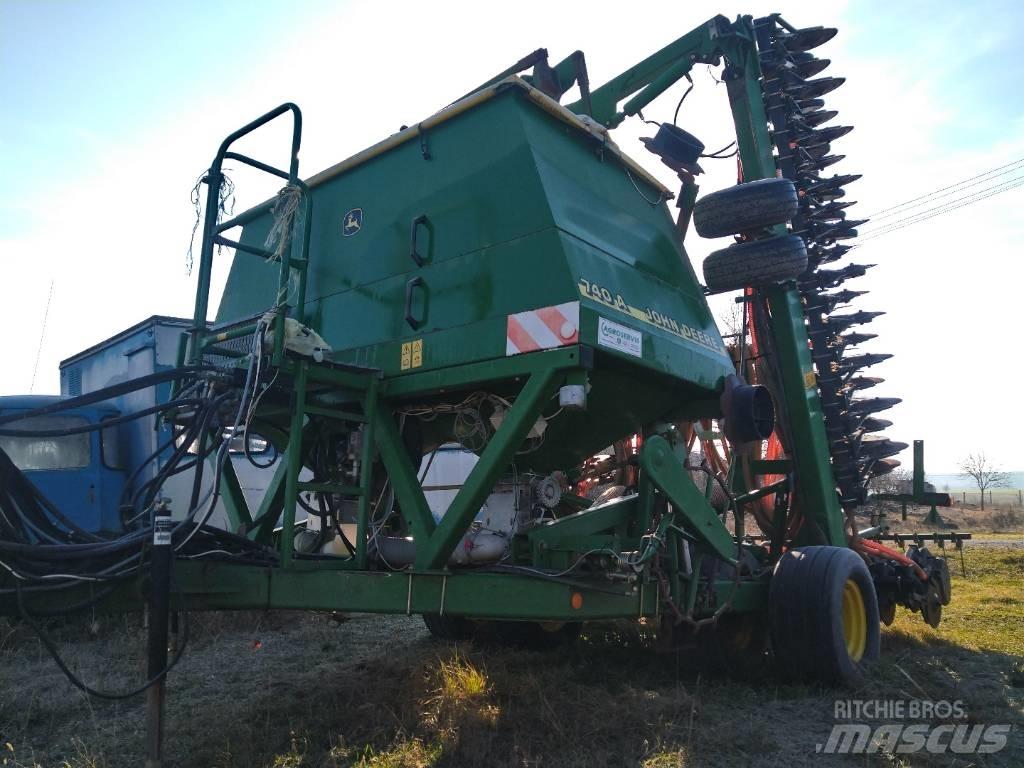John Deere 740 A 9m Siewniki