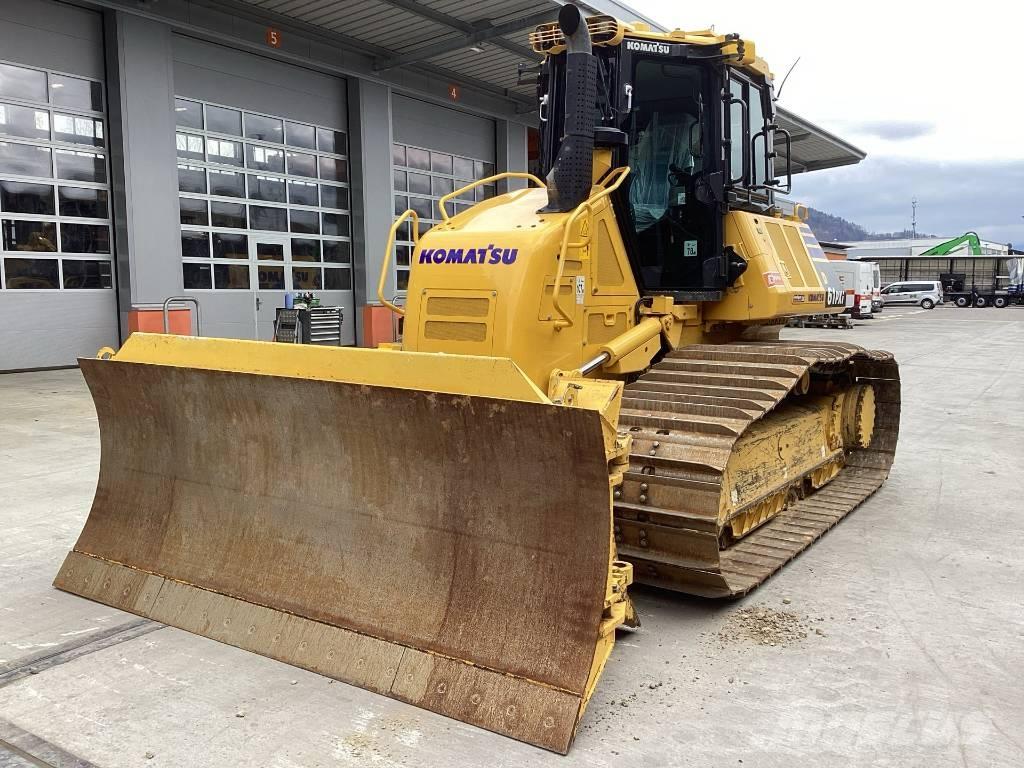 Komatsu D 61 PXi-24 Spycharki gąsienicowe