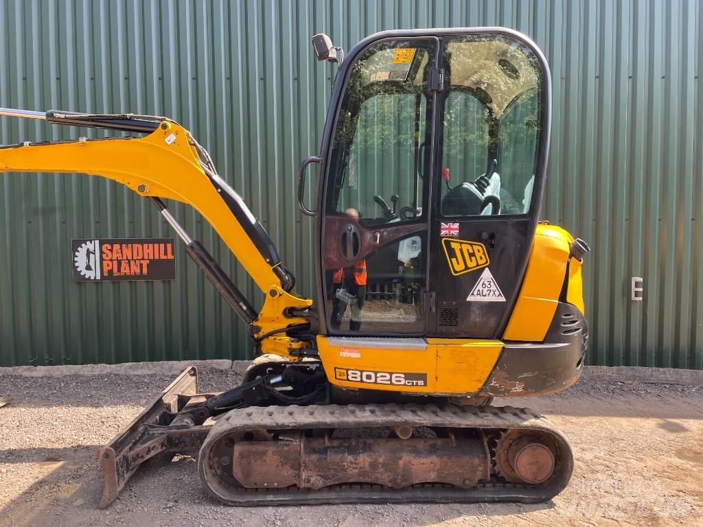 JCB 8026 CTS Minikoparki