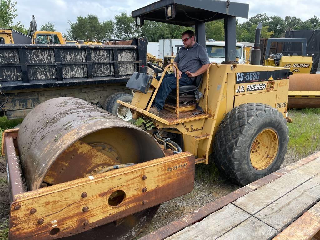 CAT CS-563C Walce jednobębnowe