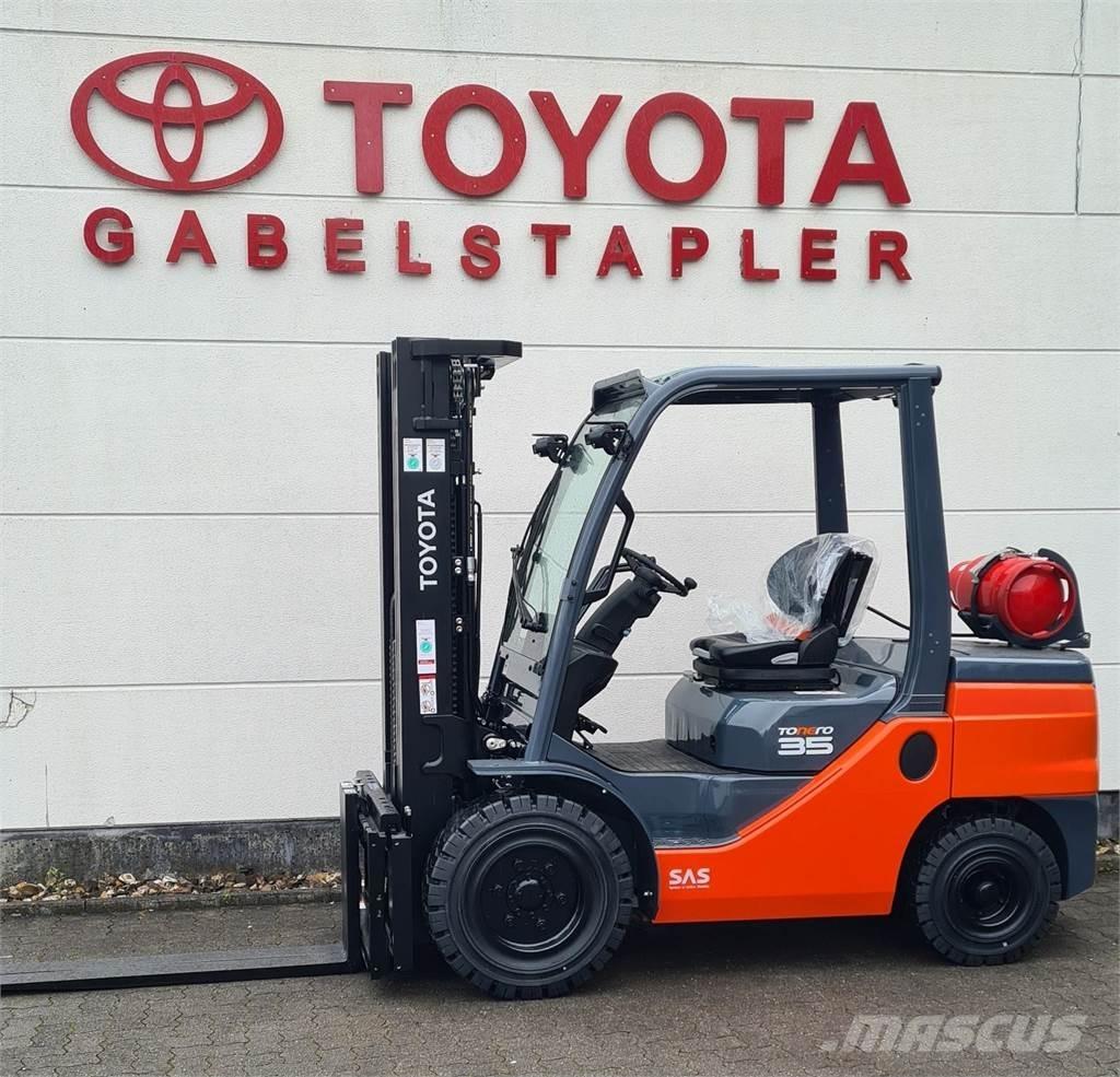 Toyota 02-8FGJF35 Wózki LPG