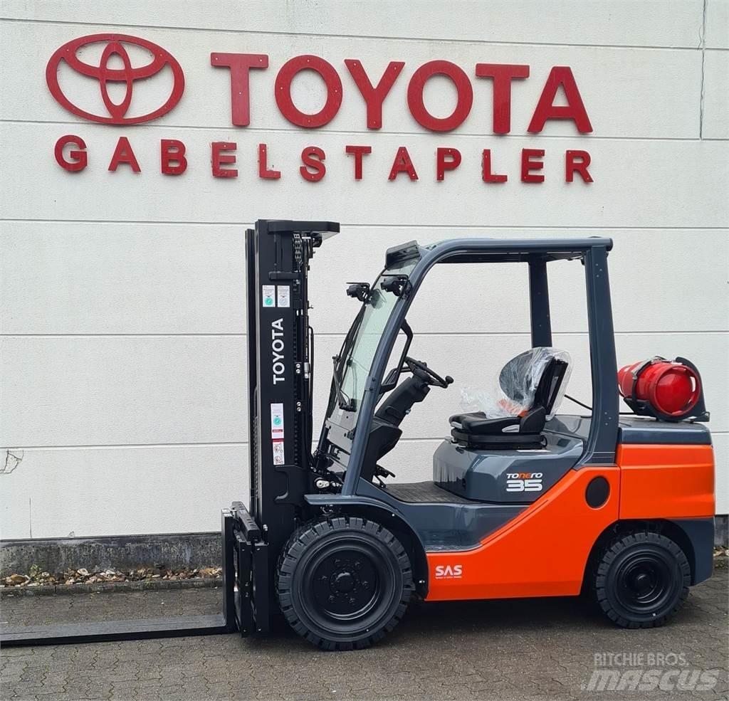 Toyota 02-8FGJF35 Wózki LPG