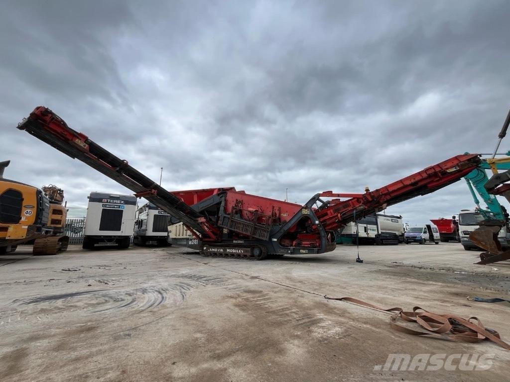 Sandvik QE 241 Przesiewacze