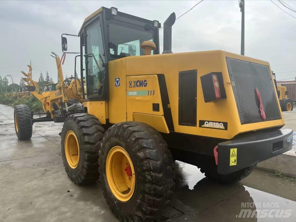 XCMG GR 180 Równiarki