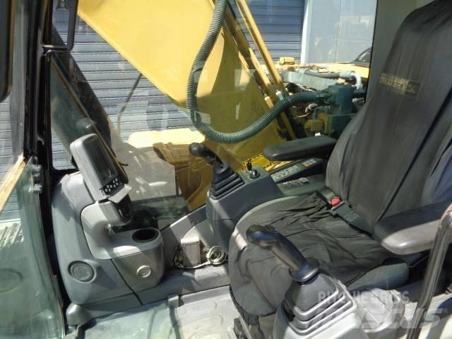 CAT 323 D L Koparki gąsienicowe