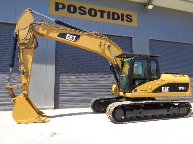 CAT 323 D L Koparki gąsienicowe