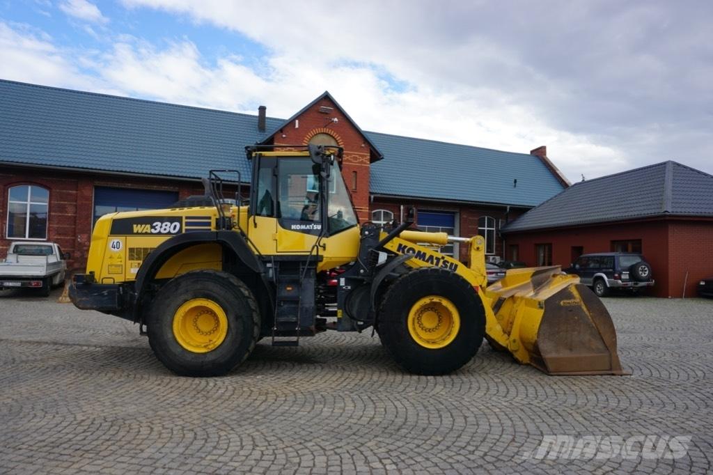 Komatsu WA 380-8 Ładowarki kołowe