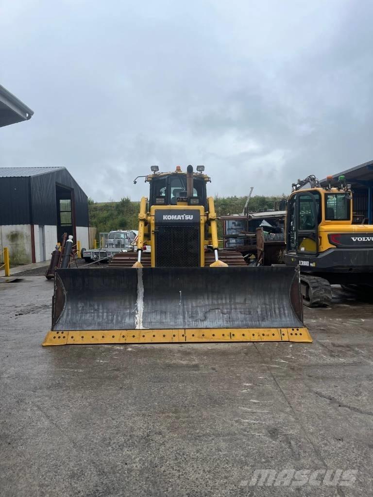 Komatsu 65 PX-17 Spycharki gąsienicowe