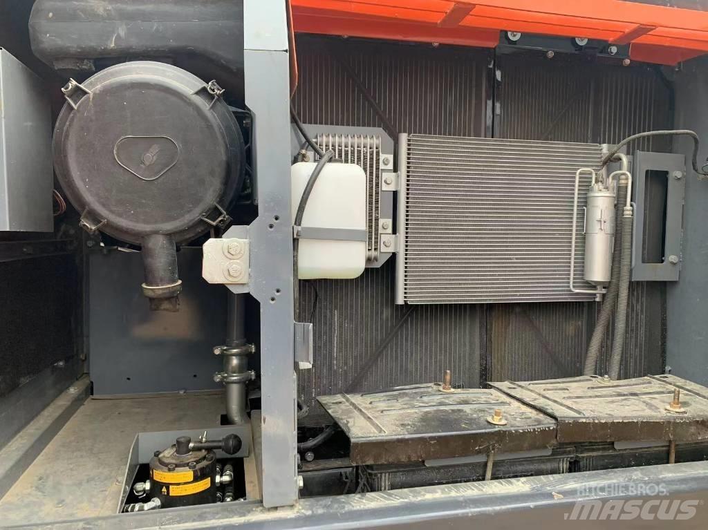 Hitachi ZX 200-3 Koparki gąsienicowe