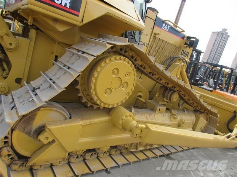 CAT D 6 R Równiarki